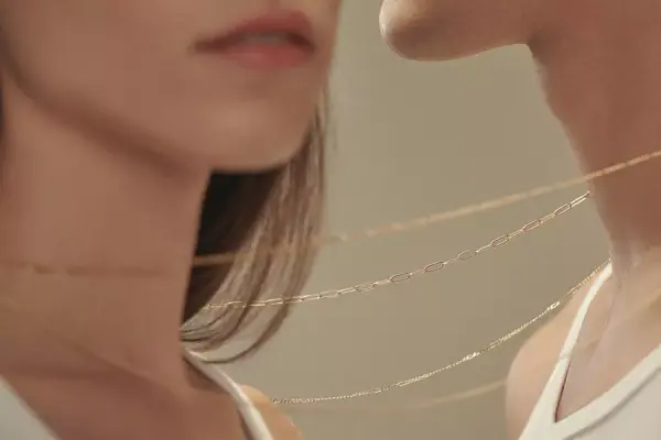 Colliers chaînes, à partager sans modération
